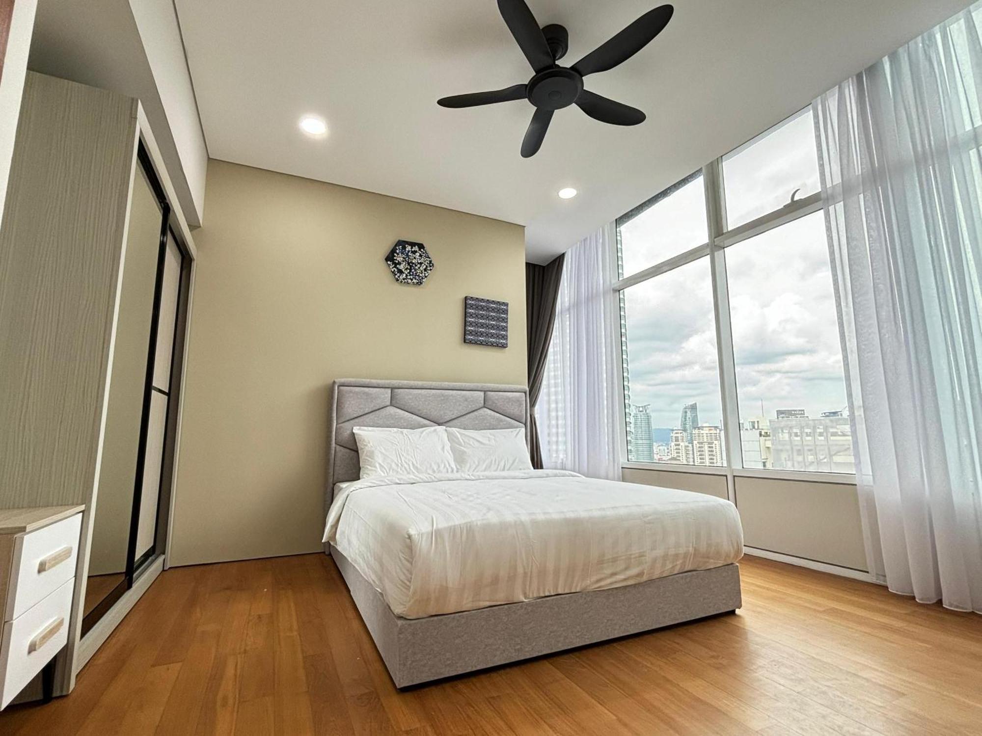 Sky Suites At Klcc By Mitstay Κουάλα Λουμπούρ Εξωτερικό φωτογραφία